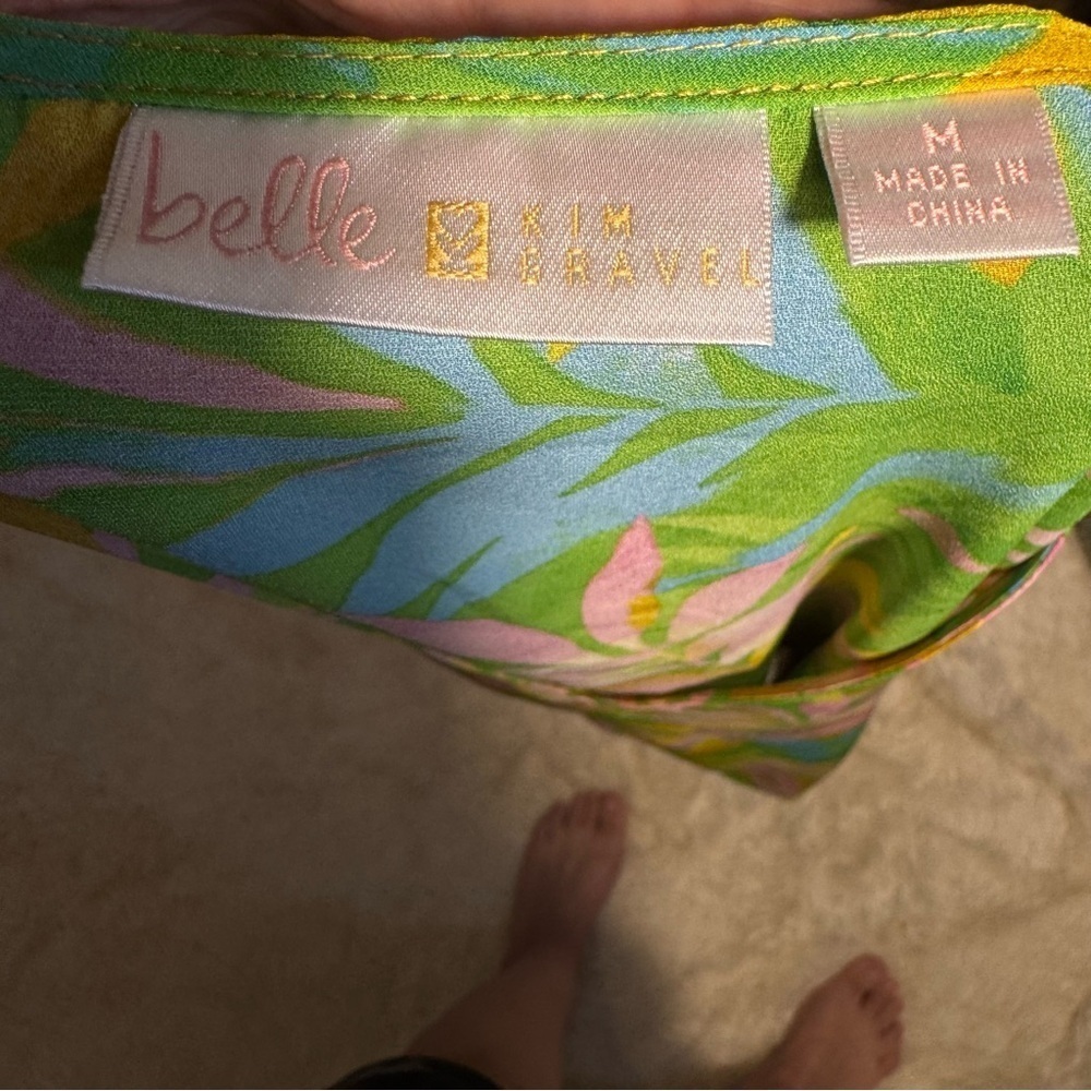 Belle by Kim Gravel Woven Aloha Top in Hawaiian Palms Medium - Picture 11 of 12